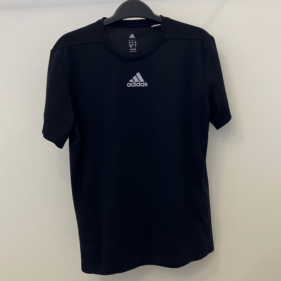 Adidas Sport T-Shirts - Bundle of 4 - Picture 7 of 10